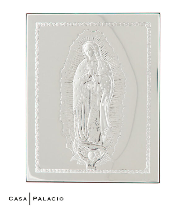 Cuadro Talleres Los Ballesteros elaborado en plata con imagen de Virgen de Guadalupe en relieve.