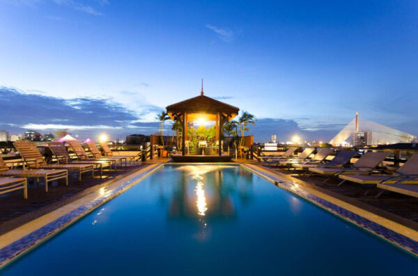 1 NOCHE HOTEL BANGKOK, TAILANDIA